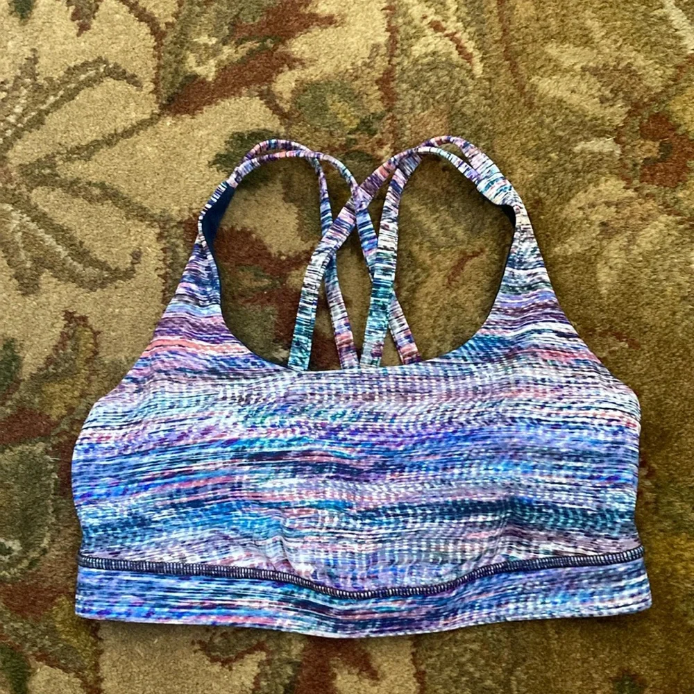 Lululemon Energy Sports Bra in Digital Oasis Alpine White Multi.